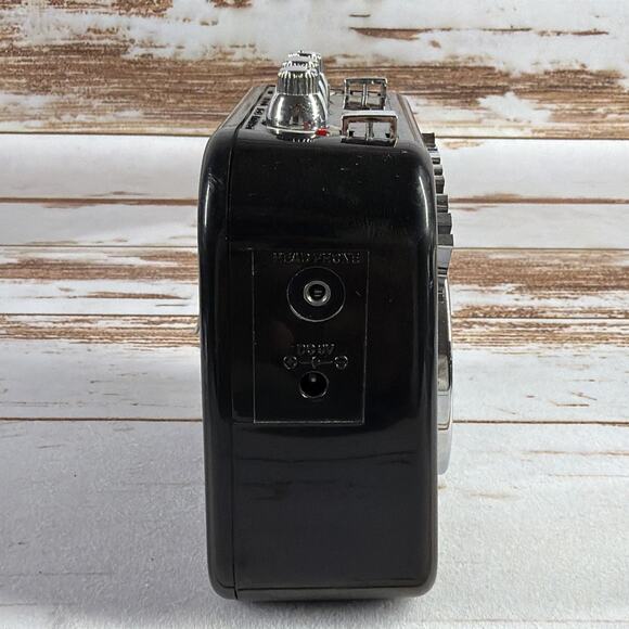 Honeytone N-10 Guitar Mini Amp Black Great Condition Tested - Picture 3 of 5